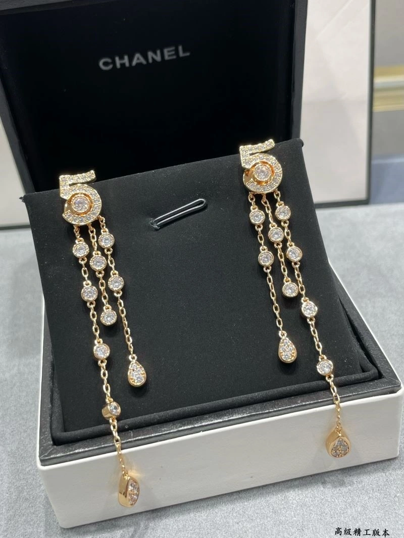 Chanel Earrings Functional 225042