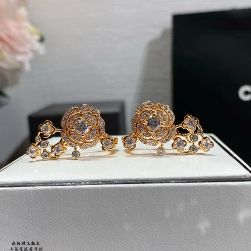 Chanel Earrings Compact 225044