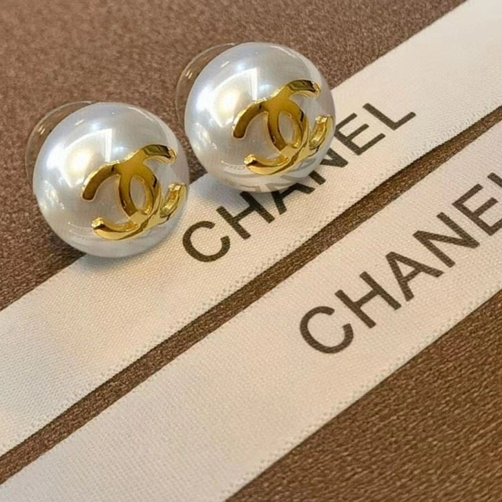 Chanel Earrings Classic 225051
