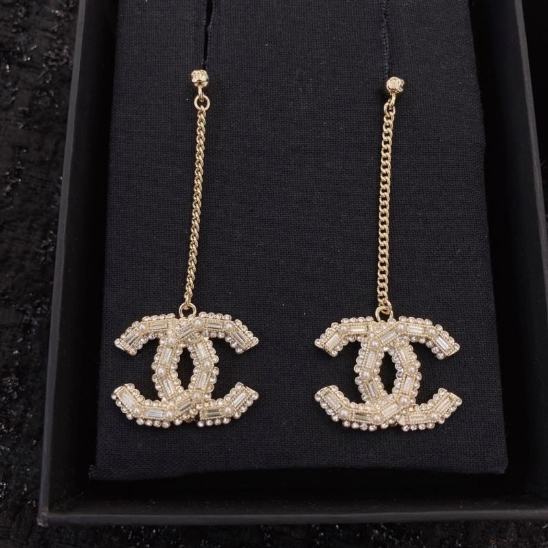 Durable Chanel Earrings 225038