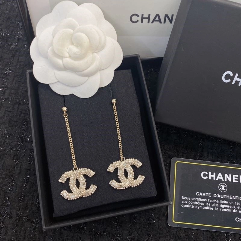 Durable Chanel Earrings 225038