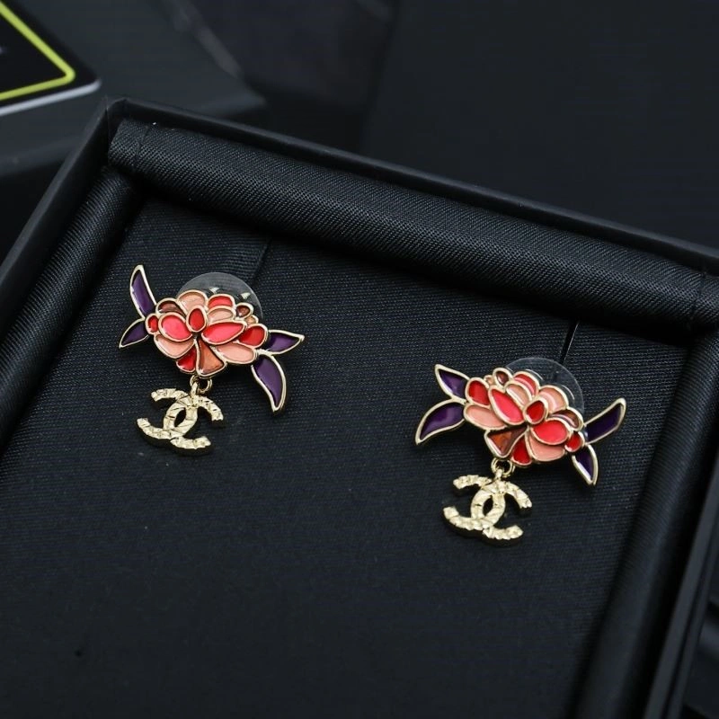 Chanel Earrings GoAnywhere 225030