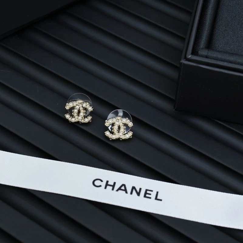 UrbanChic Chanel Earrings 225015