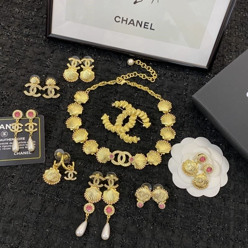 Chanel Earrings ZeroBulk 225011