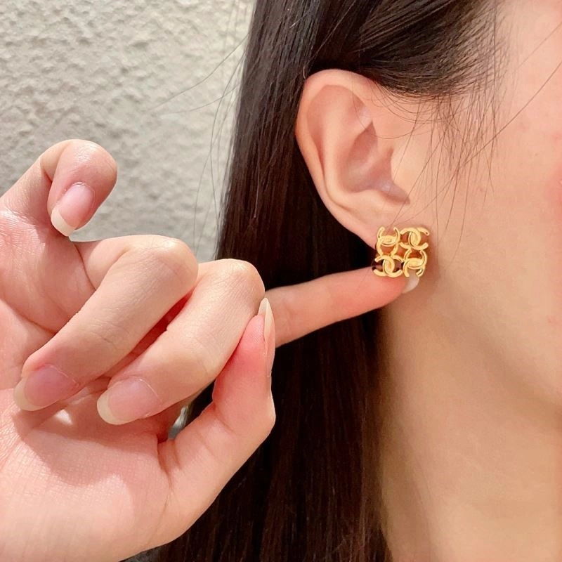 Stretchable Chanel Earrings 224998