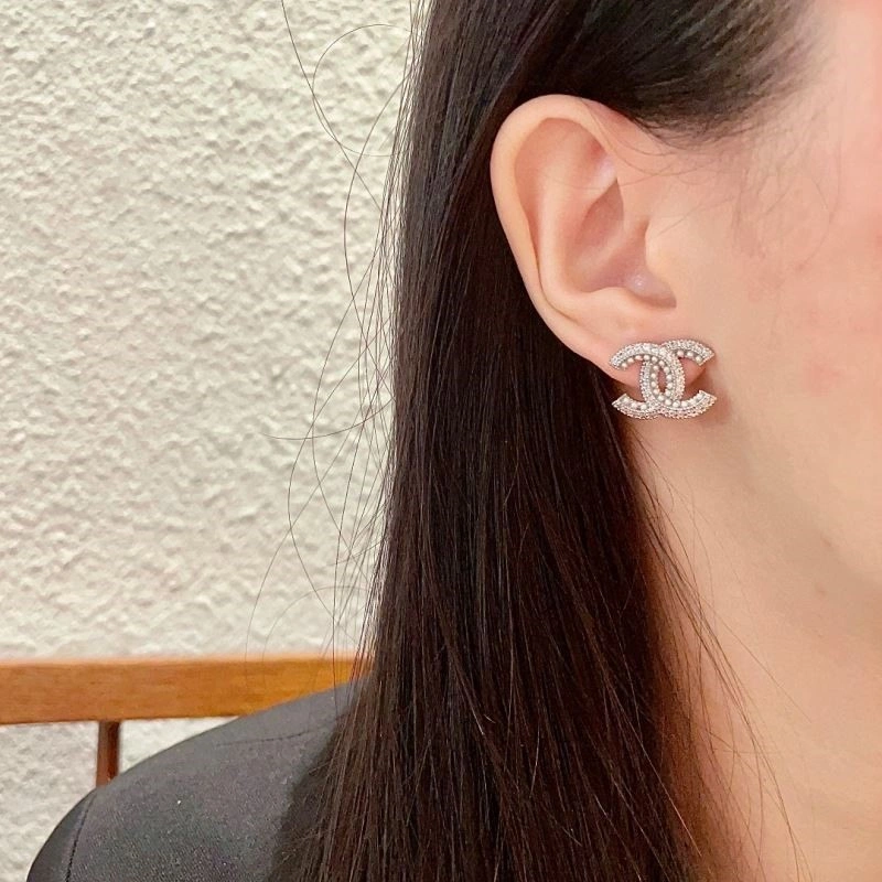 Chanel Earrings ZipUp 225006