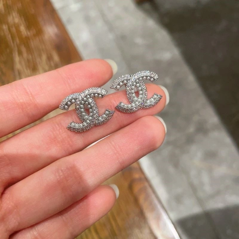 Chanel Earrings ZipUp 225006