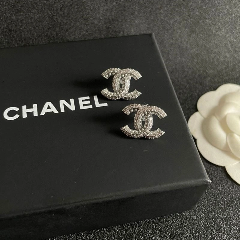 Chanel Earrings ZipUp 225006