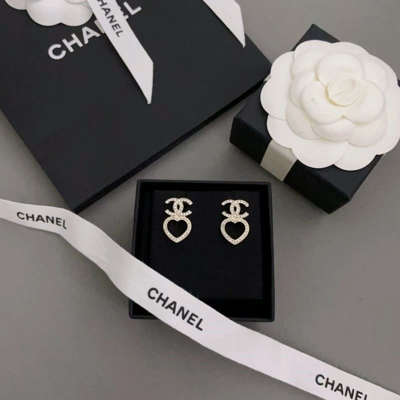 Chanel Earrings Efficient 225004