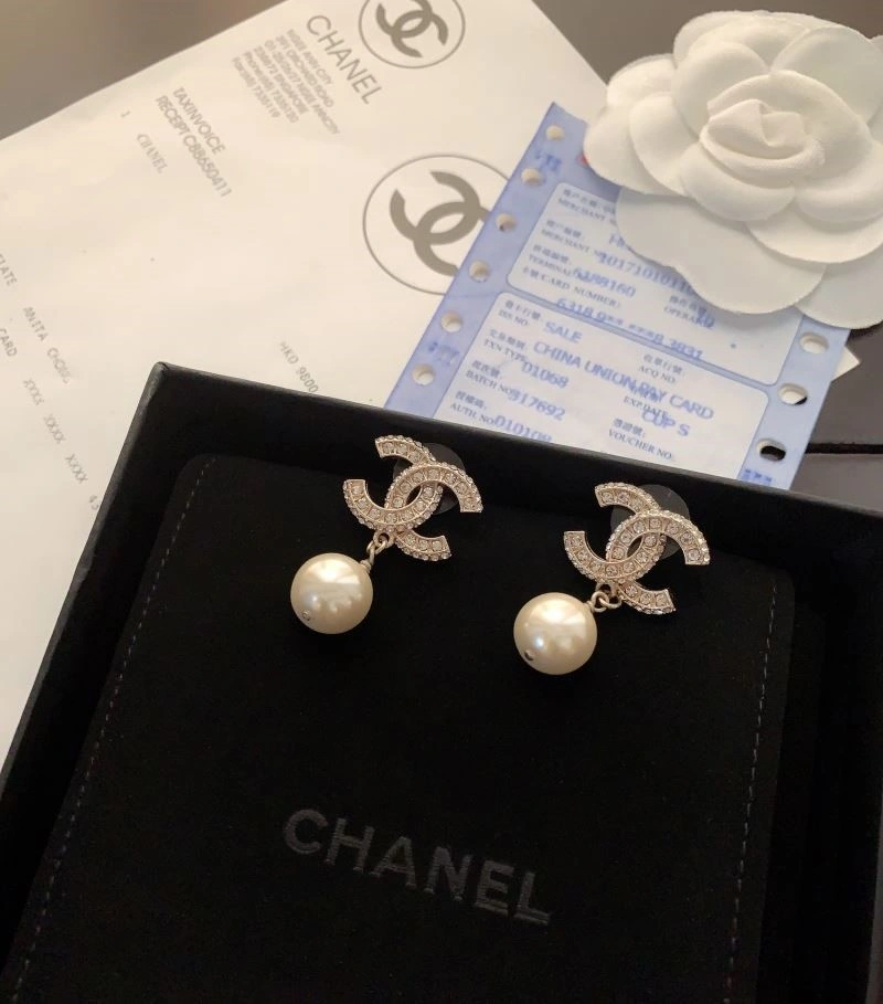 Chanel Earrings HighPerformance 225005