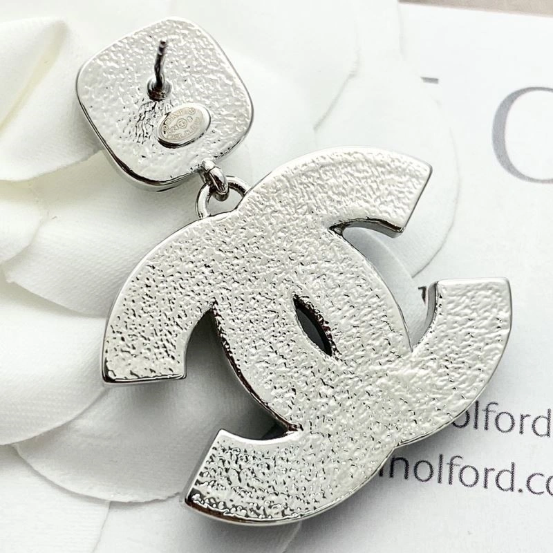 Chanel Earrings Sporty 224991