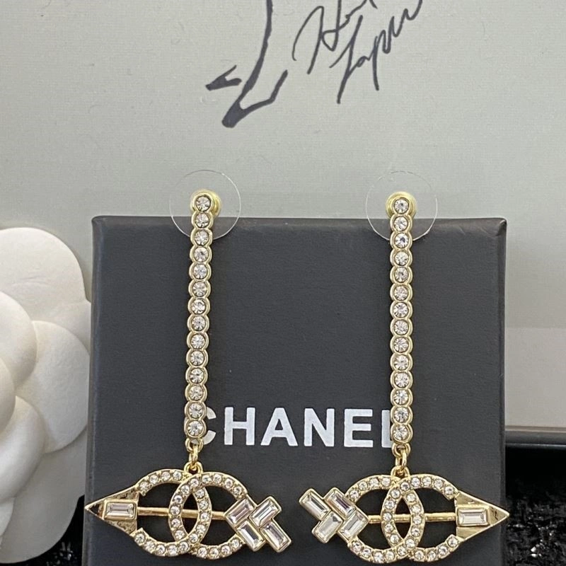 Chanel Earrings Effortless 224977