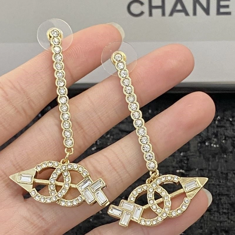 Chanel Earrings Effortless 224977