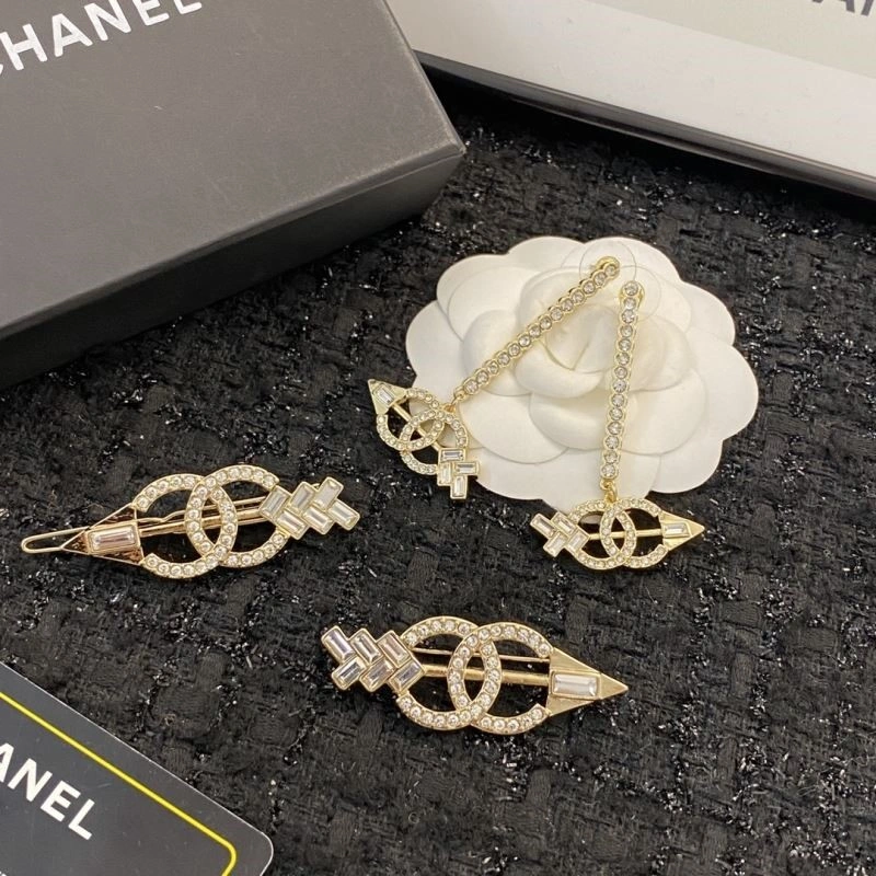 Chanel Earrings Effortless 224977