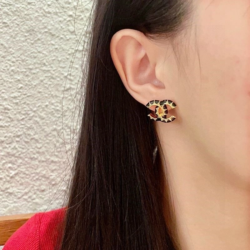 GoAnywhere Chanel Earrings 224950