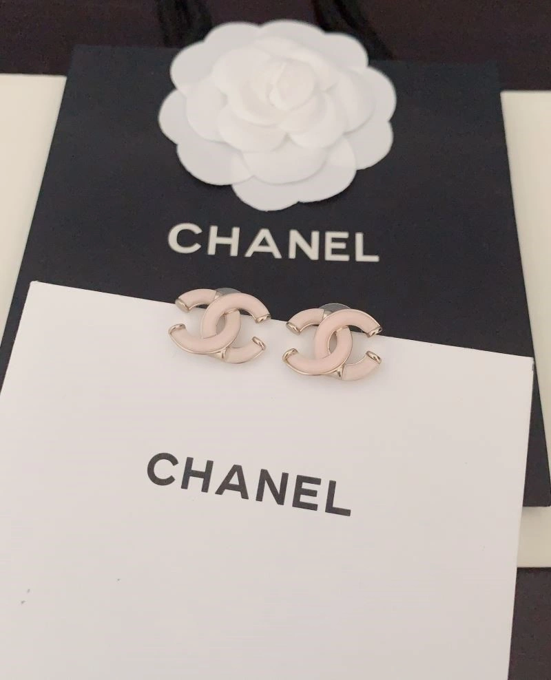 Comfortable Chanel Earrings 224947