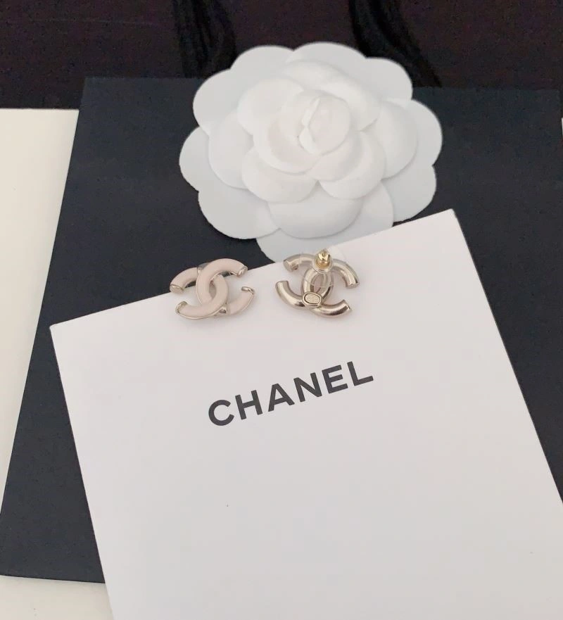 Comfortable Chanel Earrings 224947