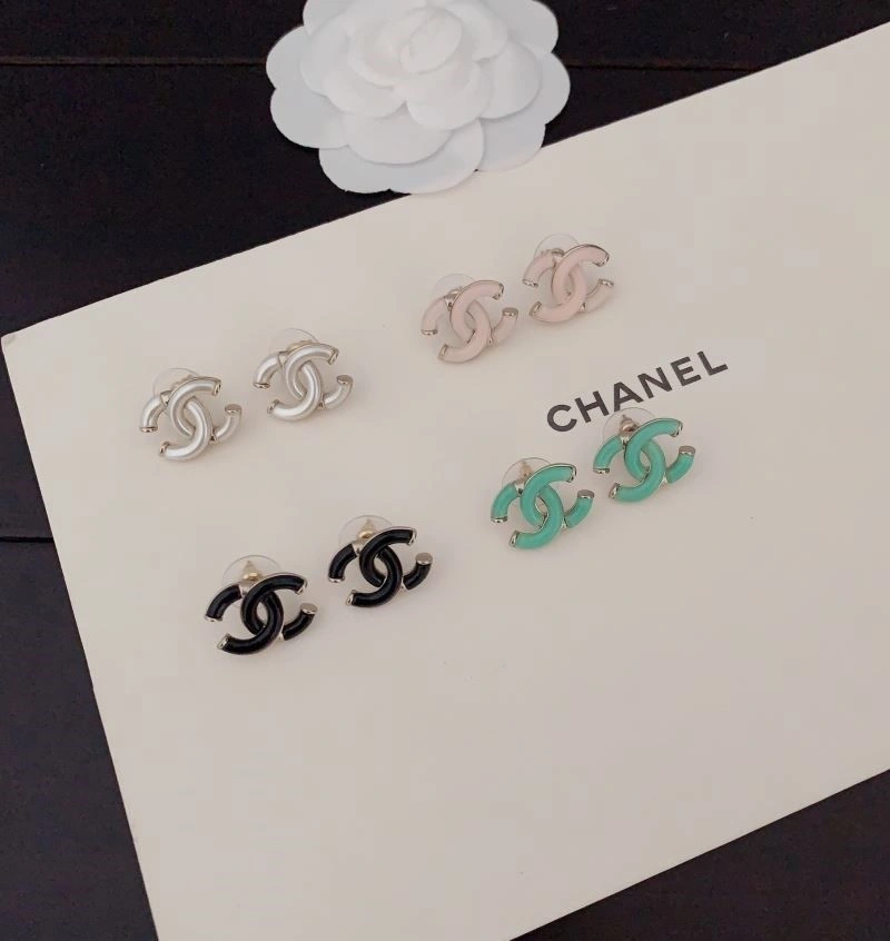Comfortable Chanel Earrings 224947