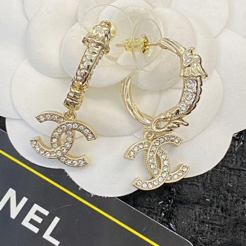 Chanel Earrings Bold 224938