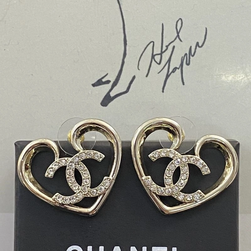 Contemporary Chanel Earrings 224949