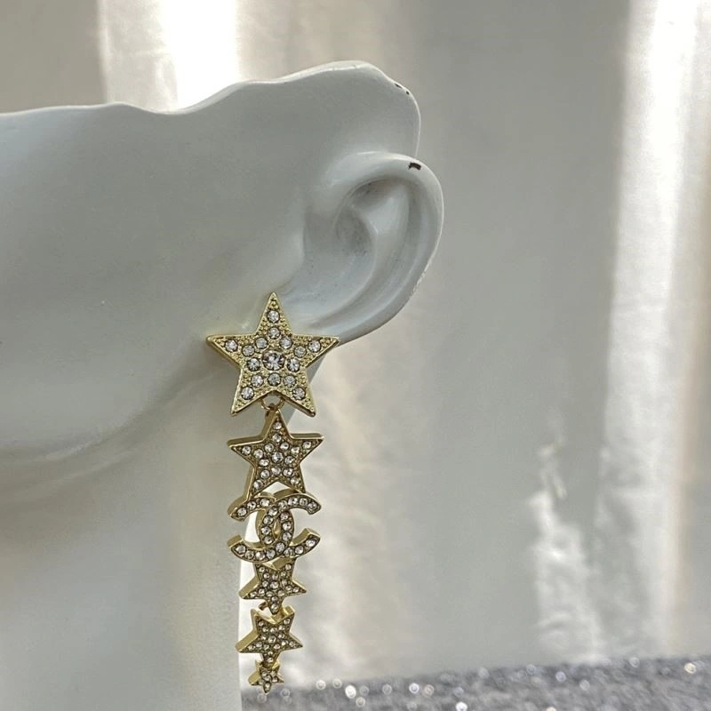Supportive Chanel Earrings 224939