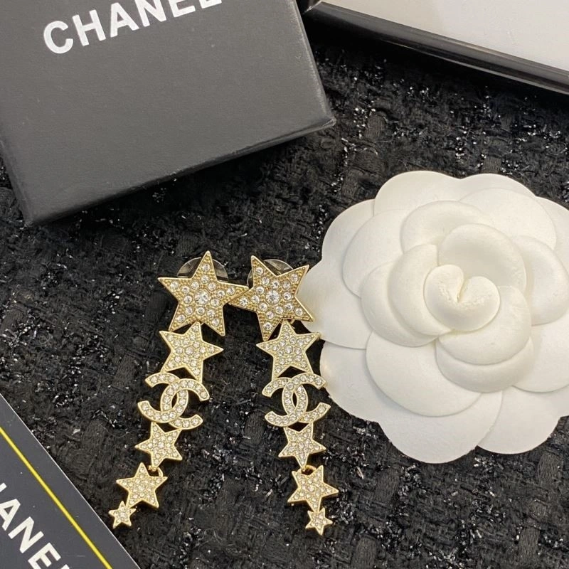 Supportive Chanel Earrings 224939
