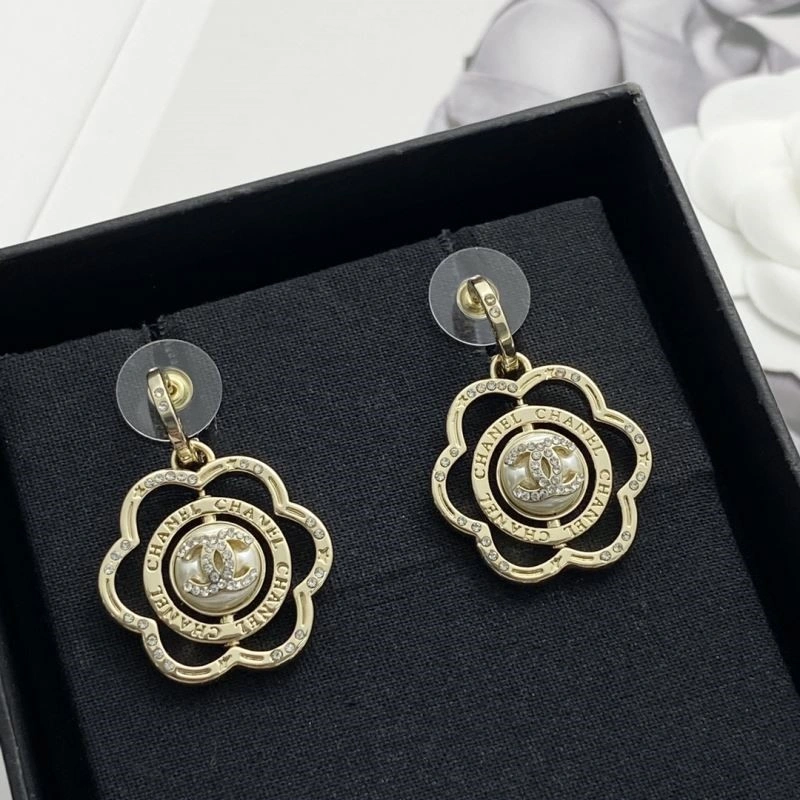 Chanel Earrings SmoothTexture 224937