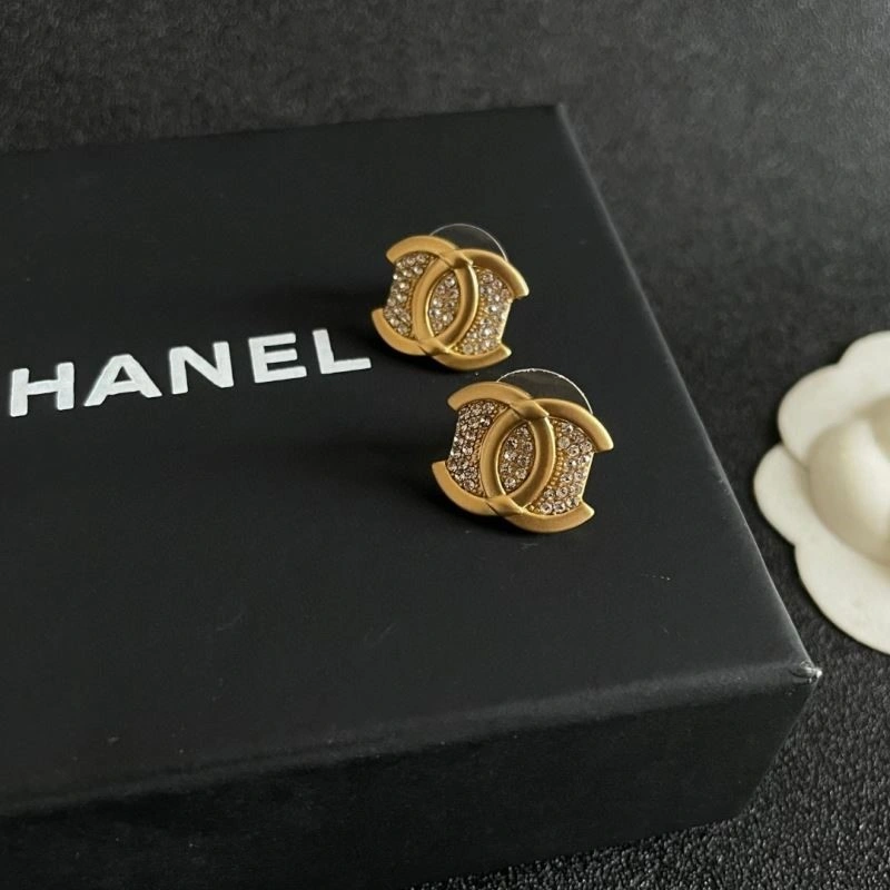 Minimalist Chanel Earrings 224933