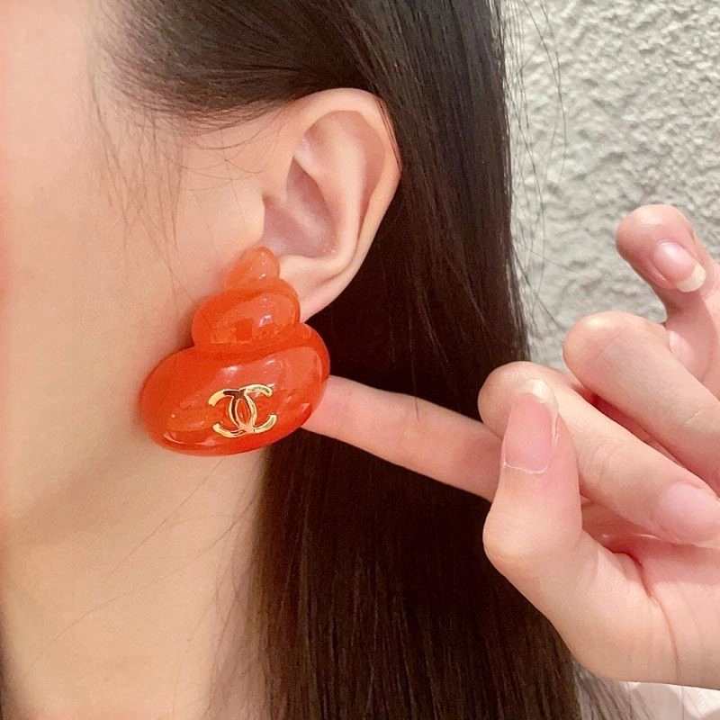 Effortless Chanel Earrings 225008