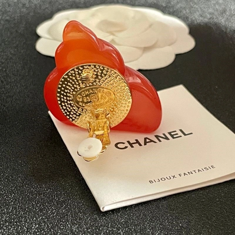 Effortless Chanel Earrings 225008