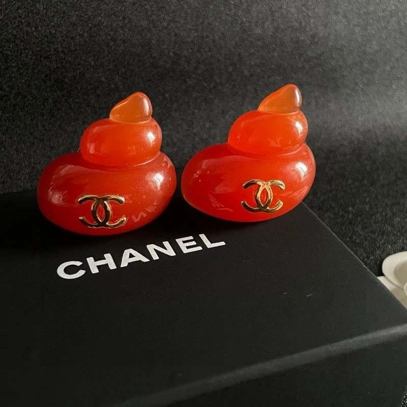 Effortless Chanel Earrings 225008