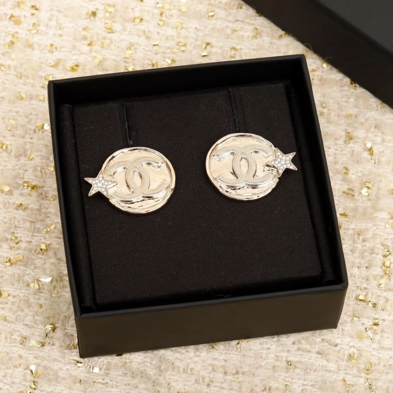 Chanel Earrings Functional 224896