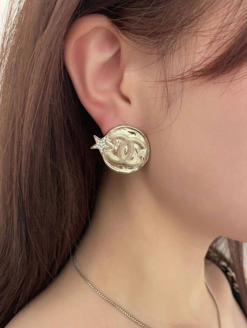 Chanel Earrings Functional 224896