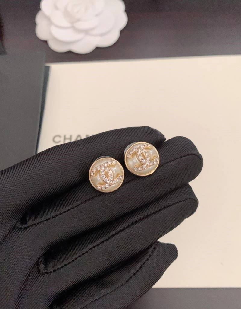 Chanel Earrings Supportive 224906