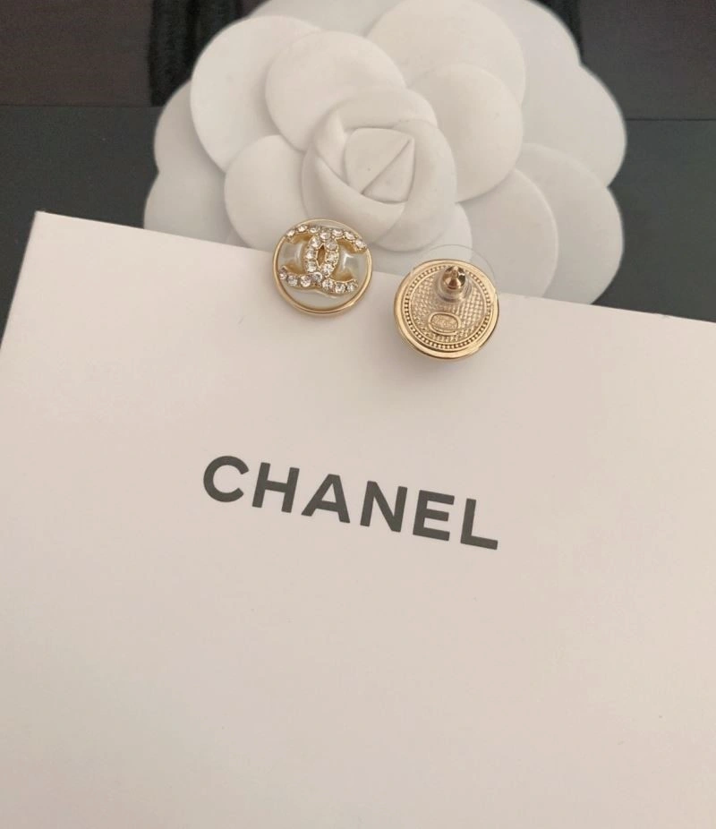 Chanel Earrings Supportive 224906