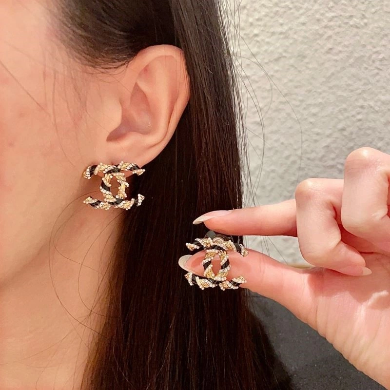 Tailored Chanel Earrings 224892