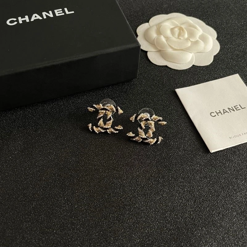 Tailored Chanel Earrings 224892