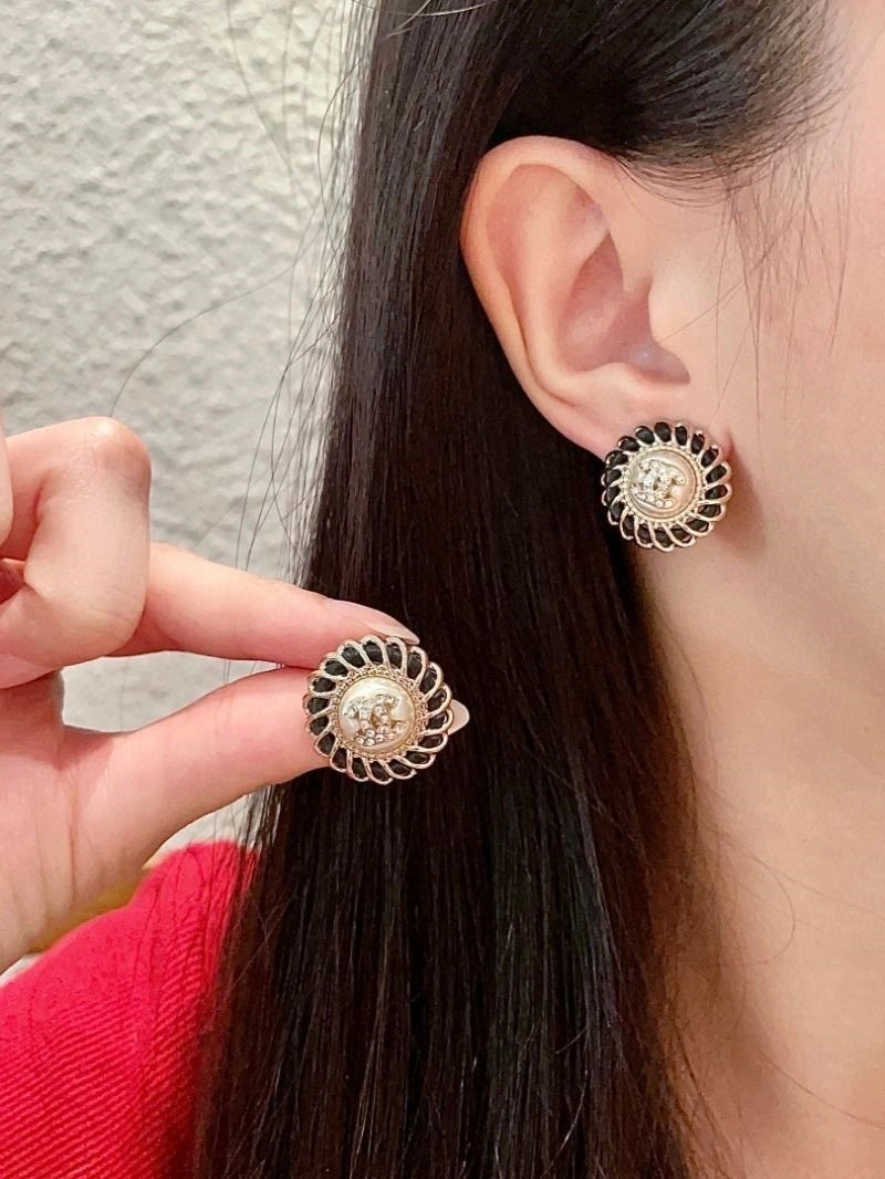 TimelessDesign Chanel Earrings 224873