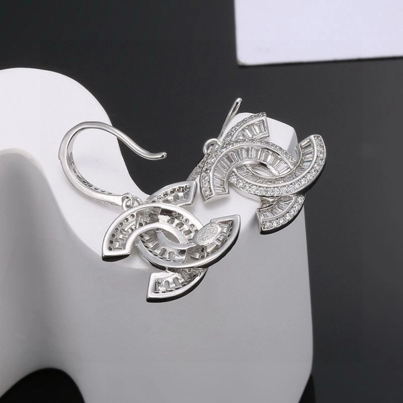 NewStyle Chanel Earrings 224866