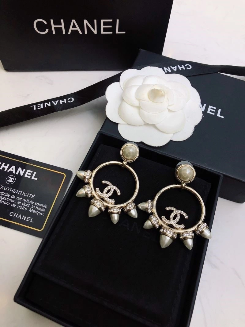 Sustainable Chanel Earrings 224859