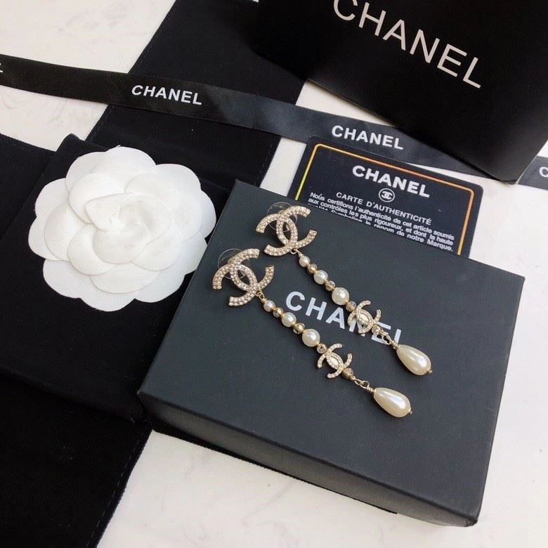 Chanel Earrings WellDesigned 224840