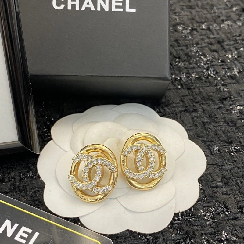 Chanel Earrings Durable 224827