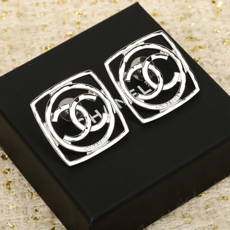Chanel Earrings QuickDry 224812