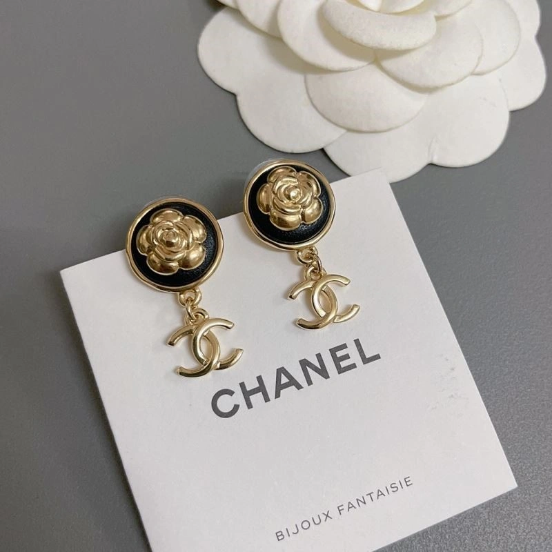 Chanel Earrings Stylish 224809