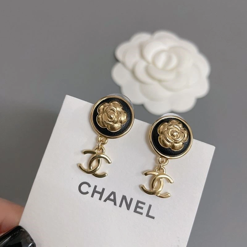 Chanel Earrings Stylish 224809