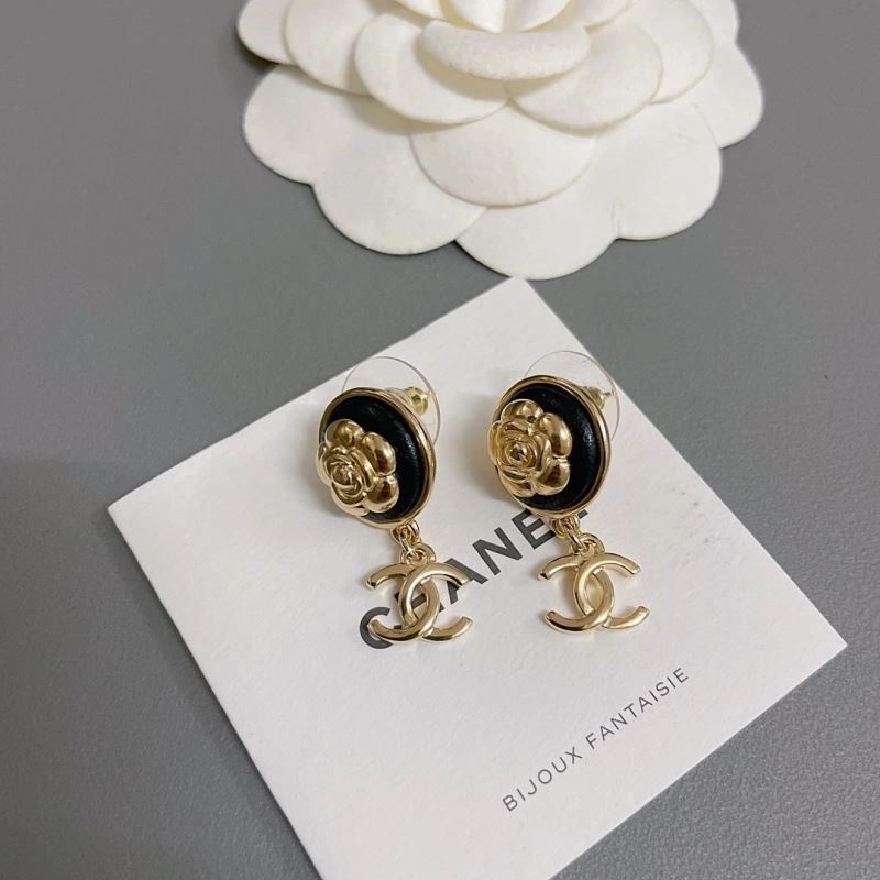 Chanel Earrings Stylish 224809