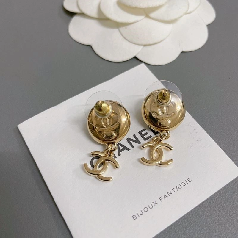 Chanel Earrings Stylish 224809