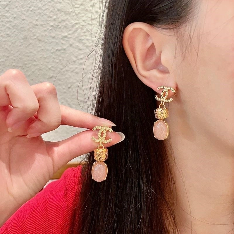 Breathable Chanel Earrings 224876