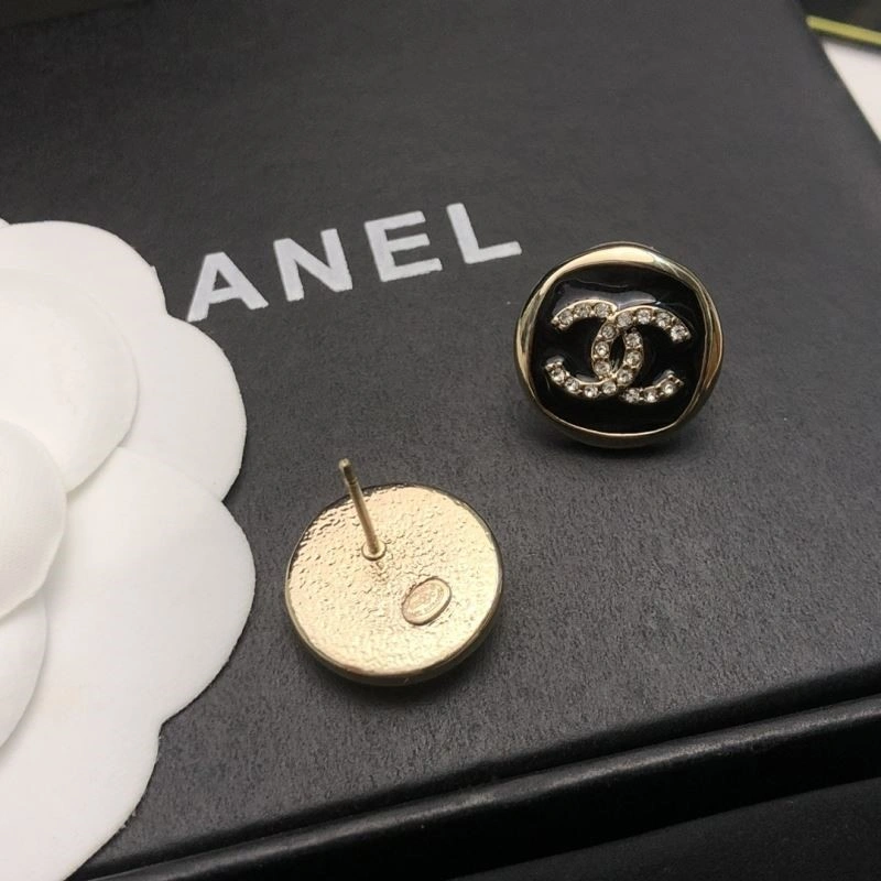 Chanel Earrings Compact 224789