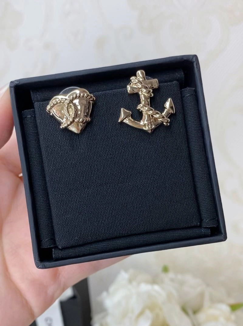 Versatile Chanel Earrings 224782